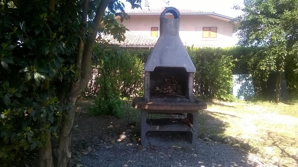 B&B Il Glicine Bedizzole Экстерьер фото