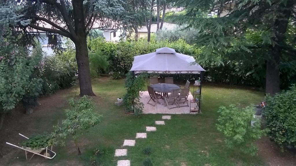 B&B Il Glicine Bedizzole Экстерьер фото