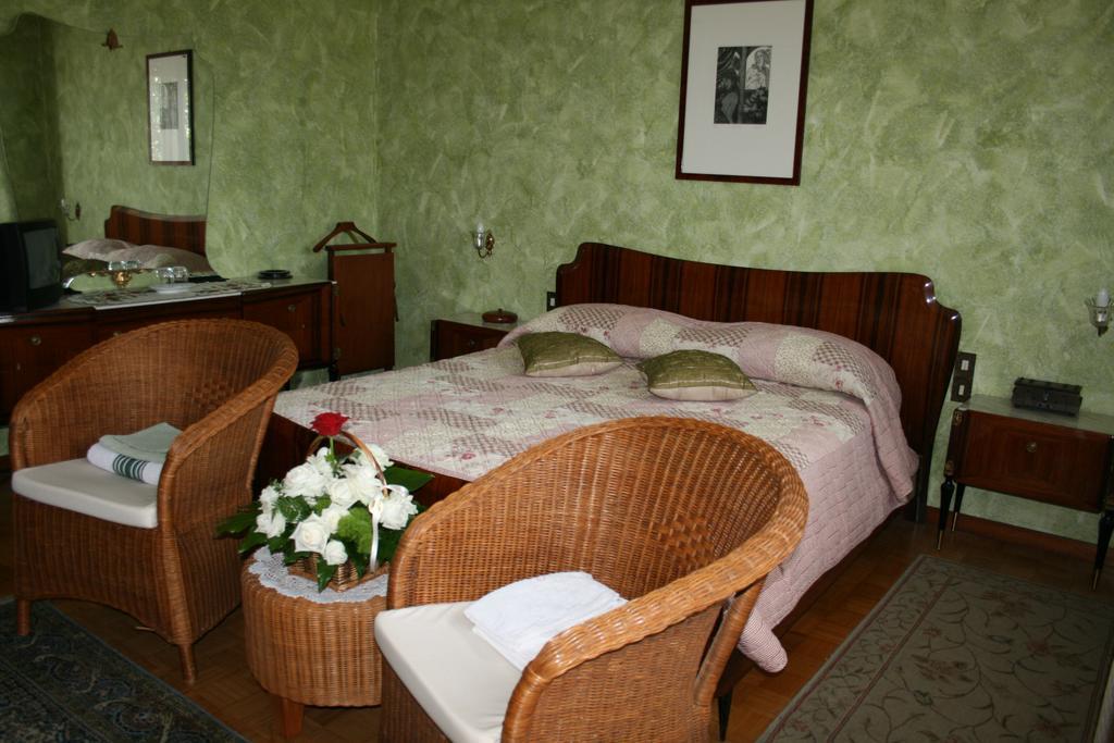 B&B Il Glicine Bedizzole Экстерьер фото