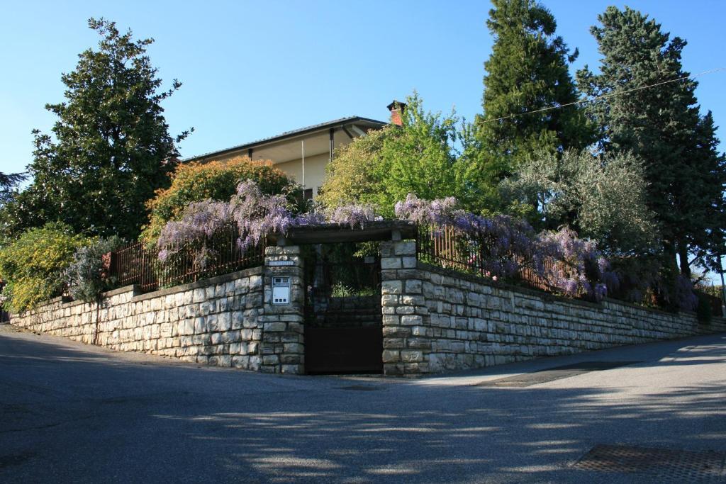 B&B Il Glicine Bedizzole Экстерьер фото