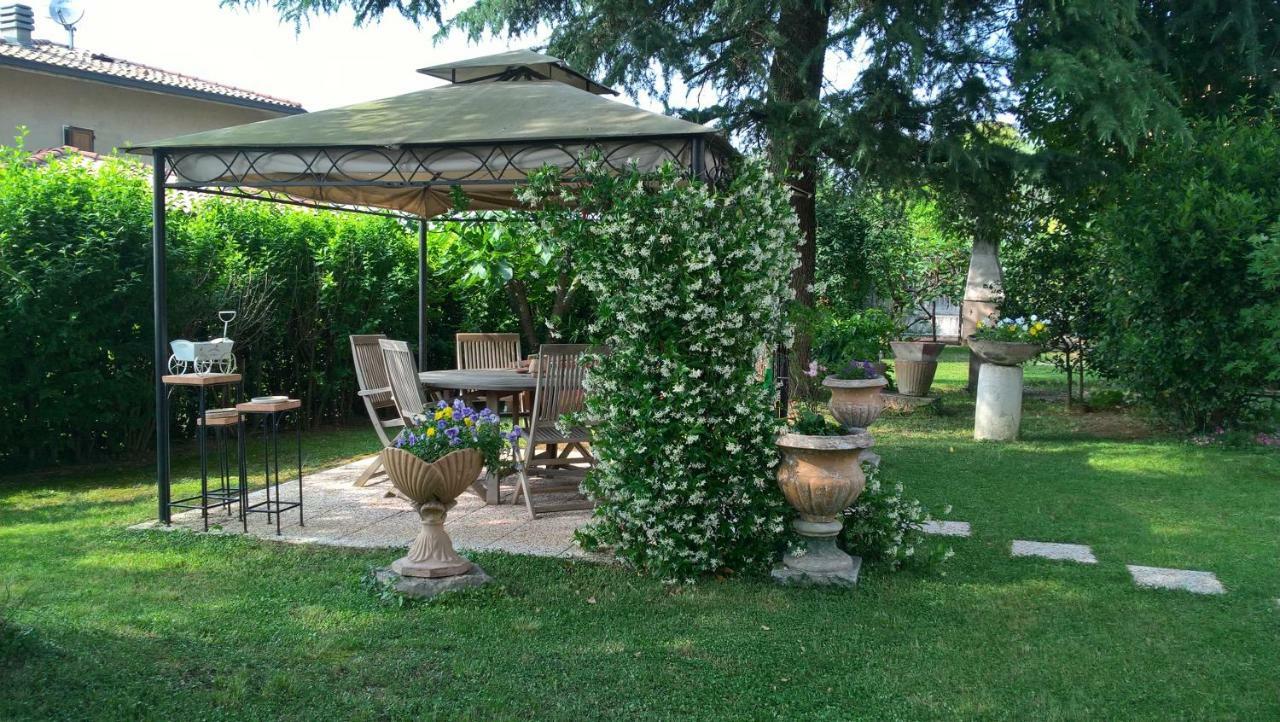 B&B Il Glicine Bedizzole Экстерьер фото
